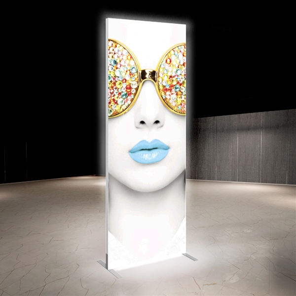 3ft x 8ft Vector Frame Light Box Rectangle 06 with Double-Side Graphic ( Backwall Displays) is an indoor aluminum extrusion frame system. Get maximum visibility at your next show with a backlit Vector fabric display.