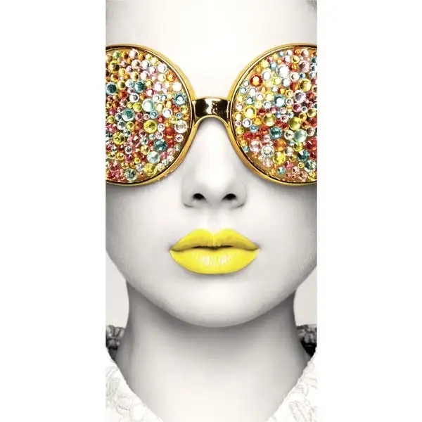 24in x 47in Vector Frame Edge fabric poster displays combine durable, slim lightweight less
than 1in aluminum extrusion frames and easy-to-apply push-fit fabric graphics. 